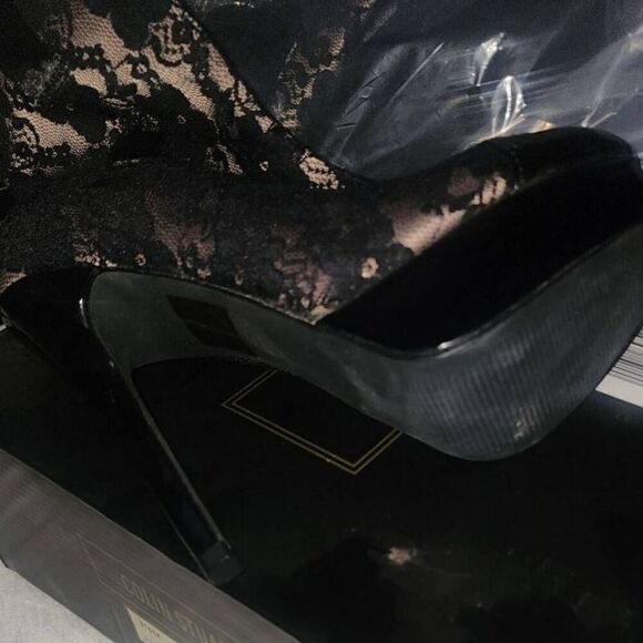 Colin Stuart Lace Thigh High Boots - Picture 5 of 7